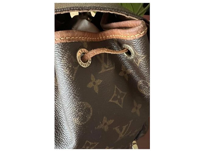 Zaino Louis Vuitton Monogram Montsouris PM Marrone Monogramma - vista 6