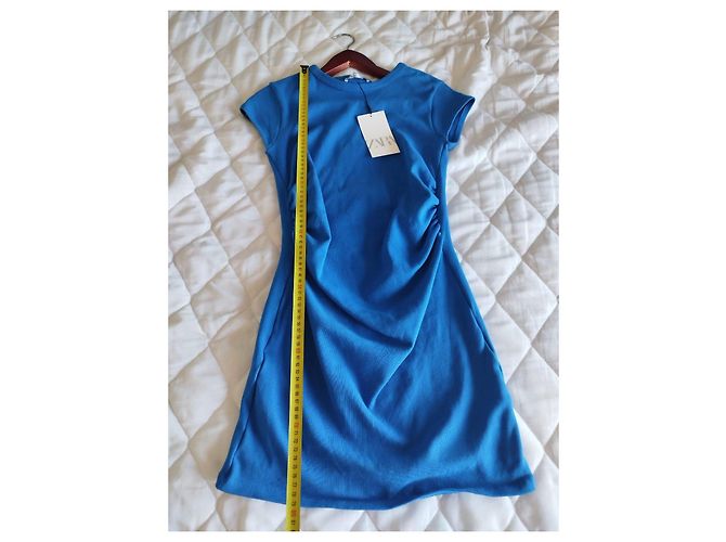 Zara Königsblaues Kleid mit seitlicher Raffung - Größe L - Ansicht 10