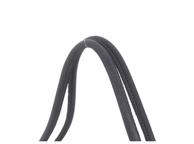 Tote Prada Tessuto Nylon Tragetasche mit Dreiecks-Logo Schwarz Lila - Ansicht 2
