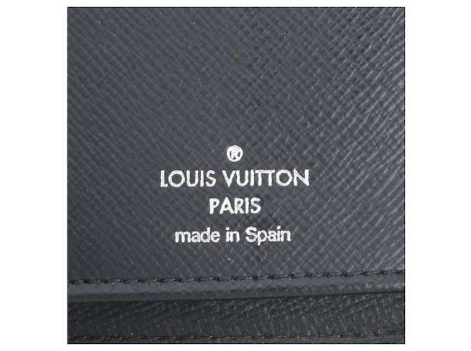 Louis Vuitton Epi Zippy Wallet Black - view 11