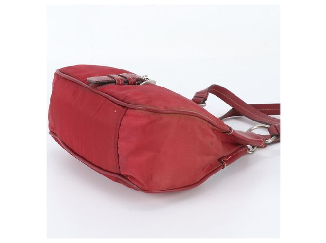 Tote Borsa a tracolla in pelle e nylon Tessuto con logo triangolare Prada Rosso - vista 4