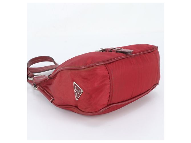 Tote Borsa a tracolla in pelle e nylon Tessuto con logo triangolare Prada Rosso - vista 5