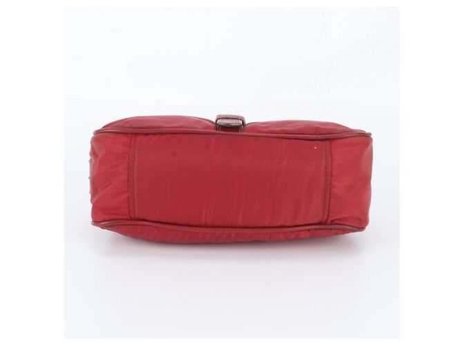 Tote Borsa a tracolla in pelle e nylon Tessuto con logo triangolare Prada Rosso - vista 6