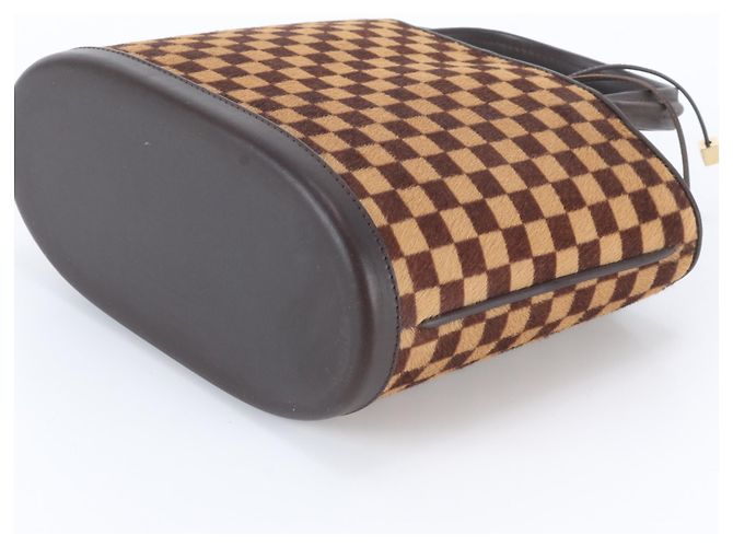 Bolso Louis Vuitton Damier Sauvage Impala Castaño - vista 4