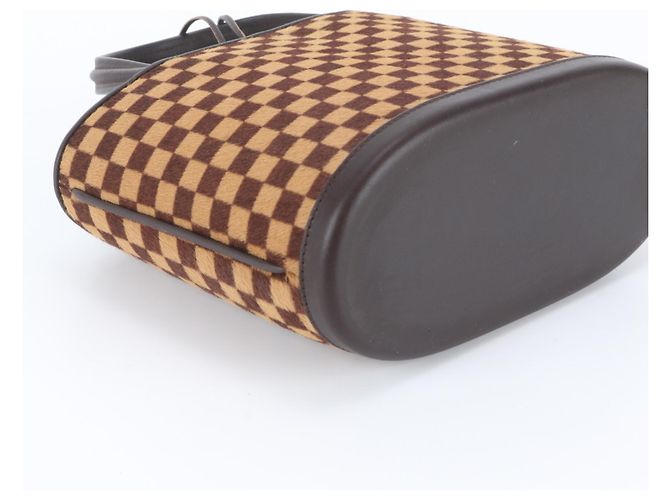 Bolso Louis Vuitton Damier Sauvage Impala Castaño - vista 5
