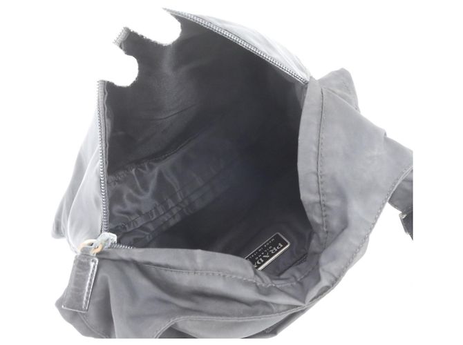 Borsa a tracolla Prada in nylon Tessuto Nero - vista 7