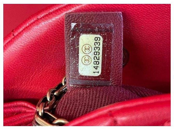 Borsa Chanel Mademoiselle Bowling pelle d'agnello rossa — Serie 14 Rosso - vista 3