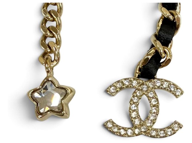 Collana a catena Chanel Coco Mark in pelle con stella e quadrifoglio Nero D'oro - vista 7