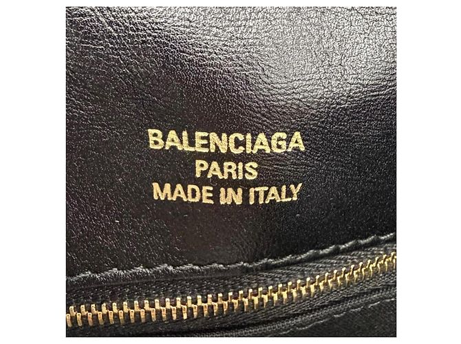 Balenciaga 787896 Monaco Leather Sling Bag Nero - vista 12