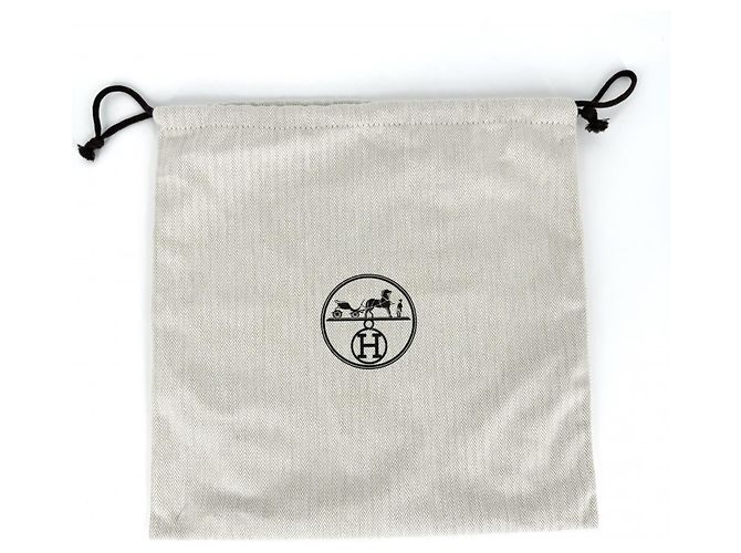 Hermès Borsa a tracolla Hermes Soie Cool 22 Marrone D'oro - vista 8