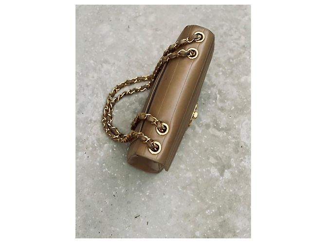 Borsa a tracolla Chanel Mademoiselle Horizontal Beige - vista 2