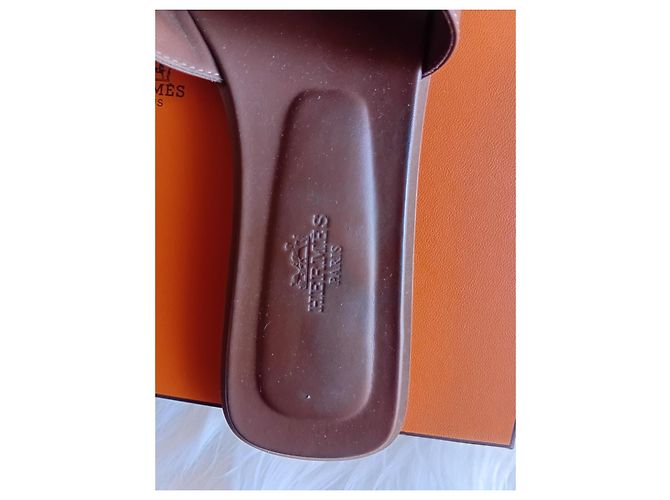 Hermès Ciabatte Oran in pelle marrone - vista 2