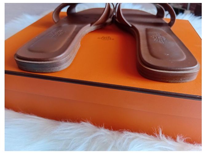 Hermès Ciabatte Oran in pelle marrone - vista 7
