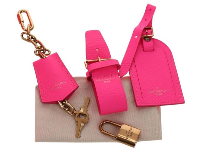 LOUIS VUITTON Keepall Bandouliere 50 Taurillon Fuchsia M56925 Auth BA14808SM Rosa Fuschia - vista 11