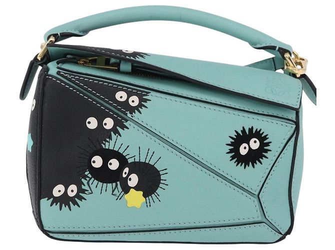 LOEWE Ghibli Spirited Away Soot Sprites Puzzle Bag Mini 2way Green Auth 167502SM Dorado Verde - vista 13