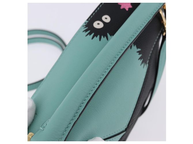 LOEWE Ghibli Spirited Away Soot Sprites Puzzle Bag Mini 2way Green Auth 167502SM Dorado Verde - vista 8