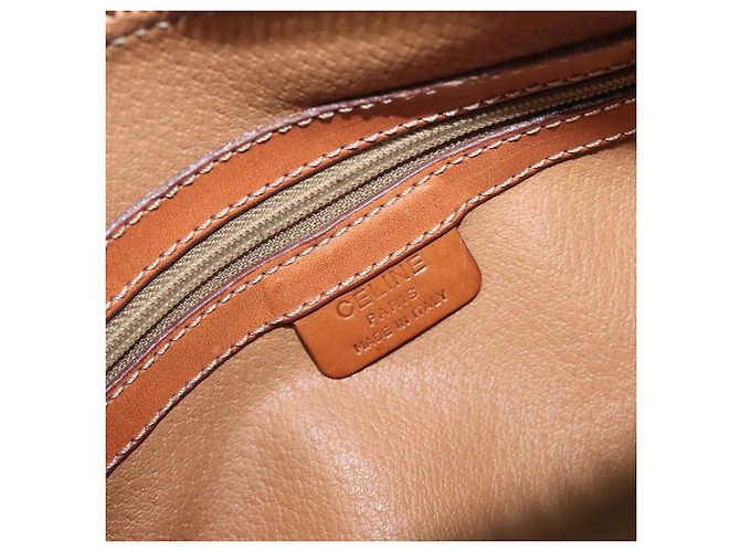 Céline Borsa a mano CELINE Macadam Canvas PVC Leather Brown Gold Auth 200255A Marrone D'oro - vista 18