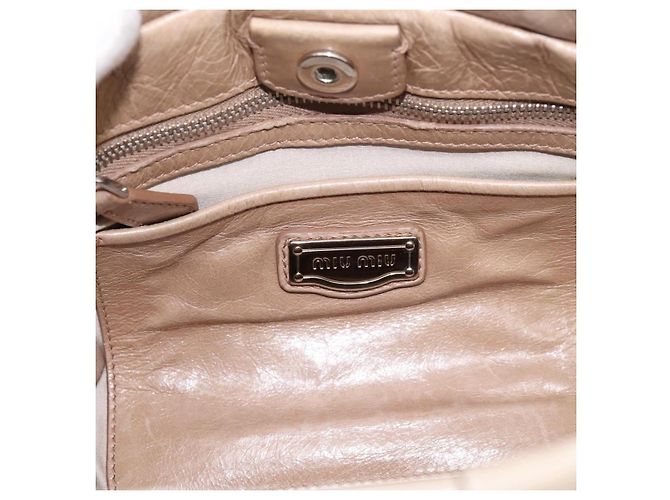 Sac à main Miu Miu en cuir 2way Beige Silver Auth yk20829M - vue 18