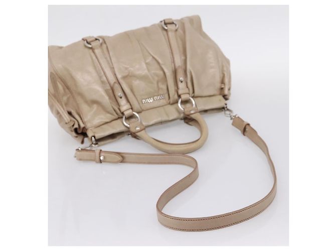 Sac à main Miu Miu en cuir 2way Beige Silver Auth yk20829M - vue 9