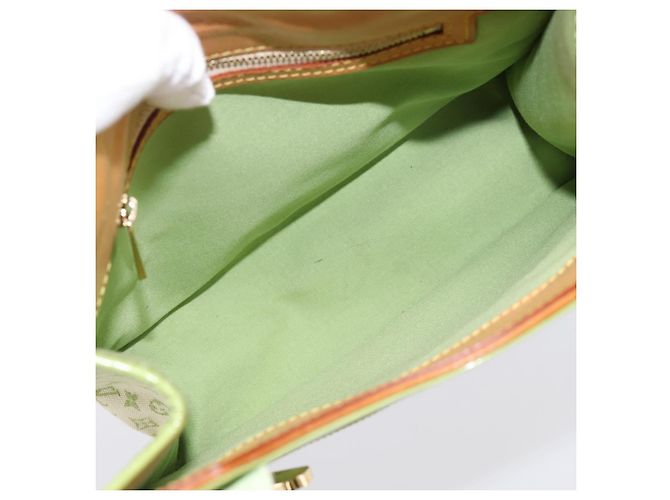 Borsa LOUIS VUITTON Monogram Mini Suck Catlin Almond Green M92931 LV Auth 198957A - vista 11