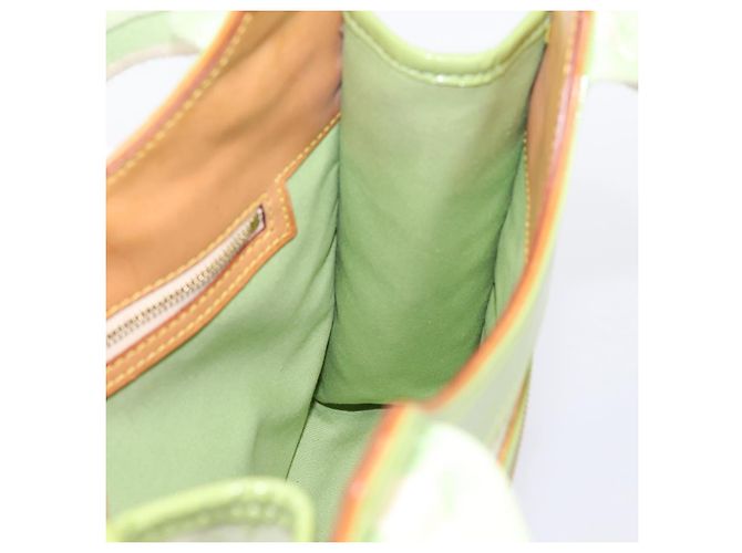 Borsa LOUIS VUITTON Monogram Mini Suck Catlin Almond Green M92931 LV Auth 198957A - vista 17