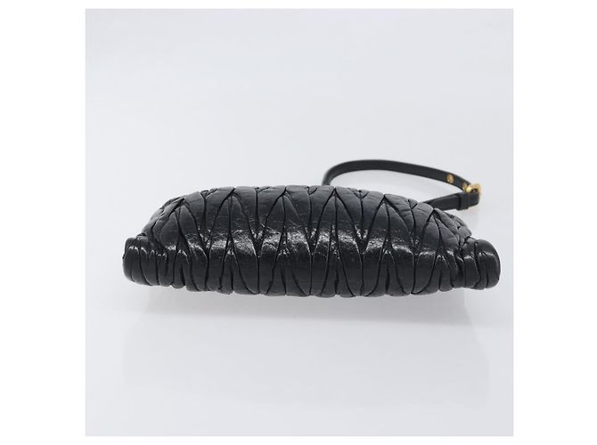 Borsa a tracolla Miu Miu Matelassé in pelle nera e oro Auth yk20786M Nero D'oro - vista 5