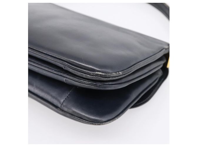 Céline Borsa a tracolla CELINE Horse Carriage in pelle Navy Gold Auth 199215 D'oro Blu navy - vista 15