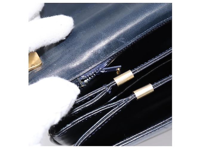 Céline Borsa a tracolla CELINE Horse Carriage in pelle Navy Gold Auth 199215 D'oro Blu navy - vista 21
