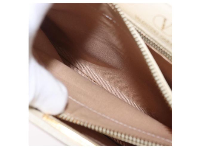 Borsa VALENTINO in pelle Avorio Oro Auth 197735 D'oro Crudo - vista 26