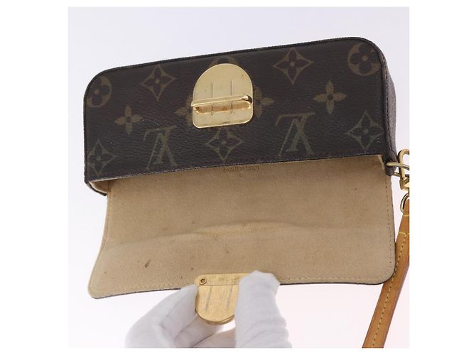 LOUIS VUITTON Monogram Pochette Lagoon Estuche para gafas M60008 LV Auth 200660A Monograma - vista 9