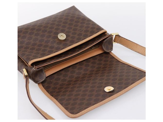 Céline Borsa a tracolla CELINE Macadam Canvas PVC Leather Brown Gold Auth ka5899 Marrone D'oro - vista 17