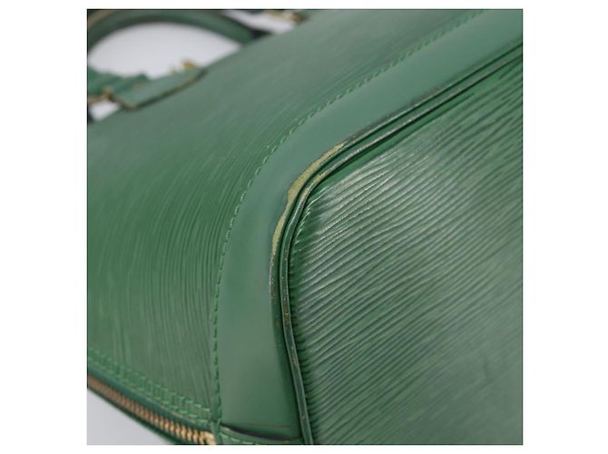Borsa a mano LOUIS VUITTON Epi Alma Borneo Green M52144 LV Auth fm5444 - vista 14