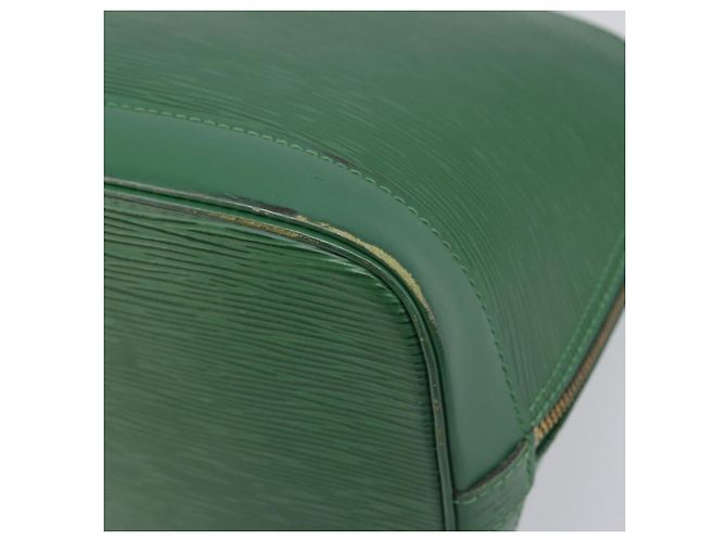 Borsa a mano LOUIS VUITTON Epi Alma Borneo Green M52144 LV Auth fm5444 - vista 15