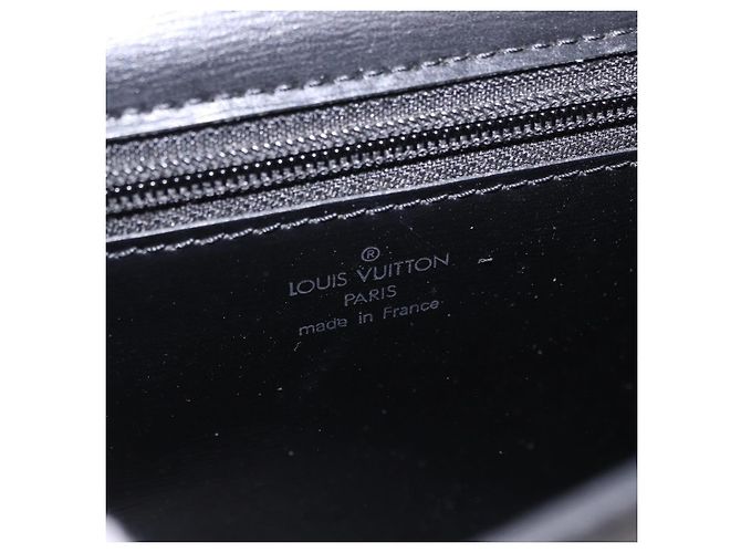 LOUIS VUITTON Epi Pochette Arche Shoulder Bag Black Noir M52572 LV Auth BA15120 Nero - vista 18