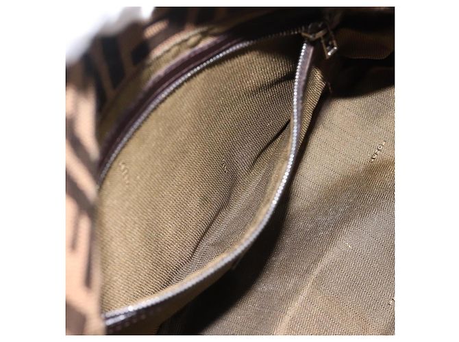 Borsa a tracolla FENDI Zucca Canvas Mamma Baguette Marrone Argento Auth BA15280V - vista 21