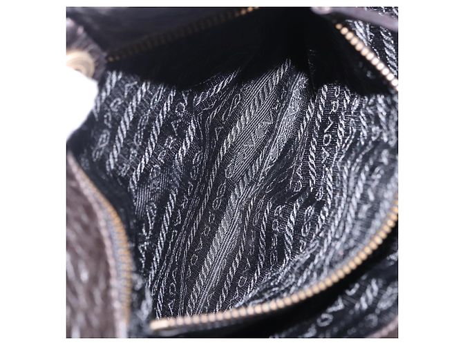 Borsa Tote PRADA Nylon Pelle Nero Tono Oro Auth am12459V - vista 24