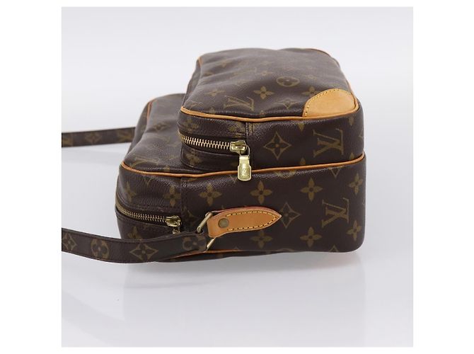 LOUIS VUITTON Monogram Nile Shoulder Bag M45244 LV Auth ka5903A Monogramma - vista 3