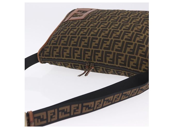 Borsa a tracolla FENDI Zucca Canvas Nero Marrone Auth 197722A - vista 6