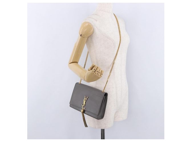 Borsa a tracolla Chain Kate SAINT LAURENT in pelle grigia e oro Auth ka5887M Marrone D'oro - vista 24