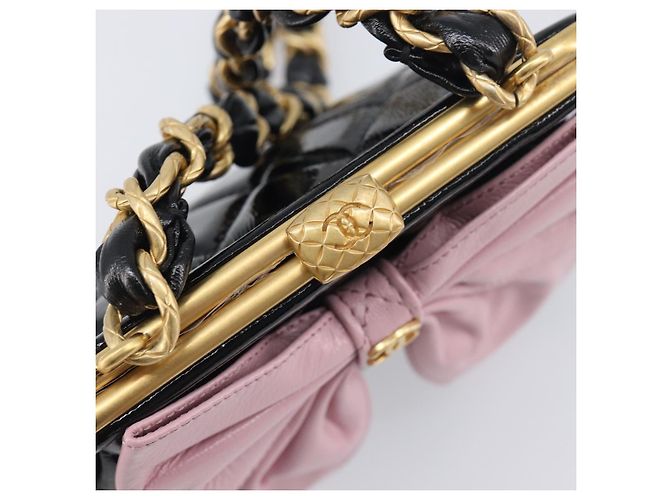 Borsa a tracolla CHANEL Chain Matelasse in pelle verniciata Nero Oro CC Auth 195256M D'oro - vista 10
