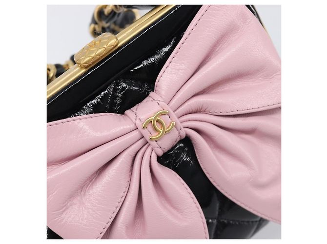 Borsa a tracolla CHANEL Chain Matelasse in pelle verniciata Nero Oro CC Auth 195256M D'oro - vista 9