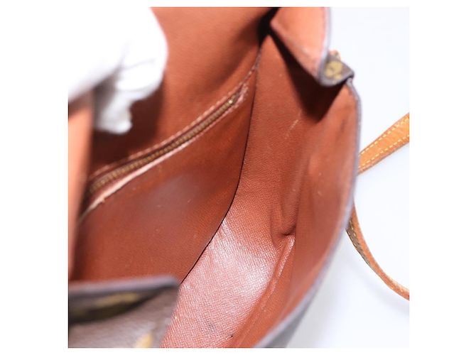 LOUIS VUITTON Monogram Saint Cloud MM Shoulder Bag M51243 LV Auth 198940 Monogramma - vista 22