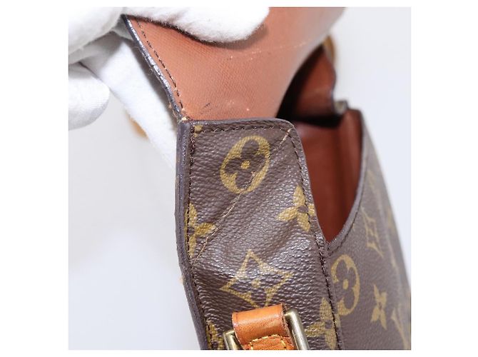 LOUIS VUITTON Monogram Saint Cloud MM Shoulder Bag M51243 LV Auth 198940 Monogramma - vista 9