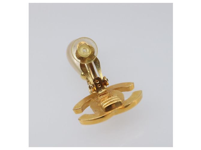 Orecchini CHANEL Turn Lock metallo Gold CC Auth 199733V D'oro - vista 12
