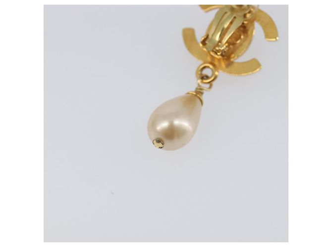 Orecchini CHANEL Turn Lock metallo Gold CC Auth 199733V D'oro - vista 21