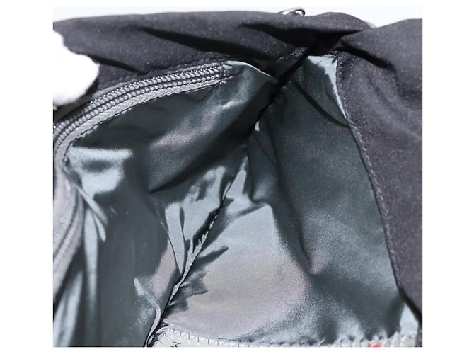 PRADA Borsa a tracolla PRADA Sports Nylon Nero Auth 199659A - vista 21