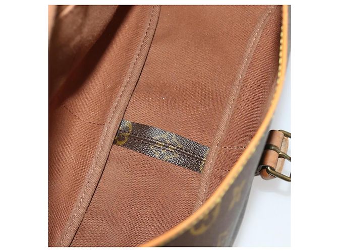 LOUIS VUITTON Monogram Saumur 35 Shoulder Bag M42254 LV Auth BA14790 Monogramma - vista 28
