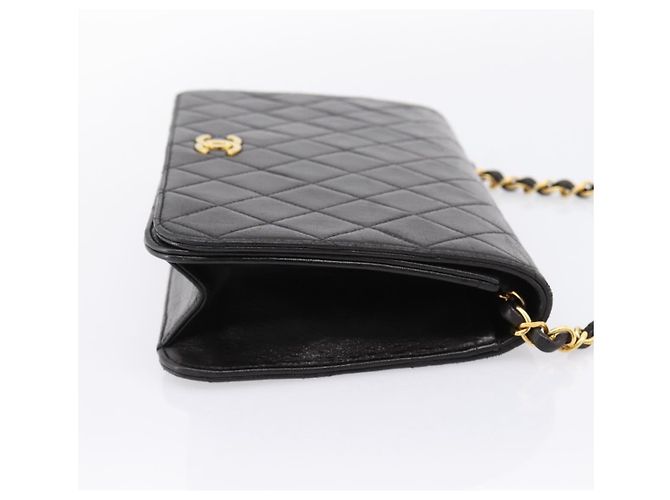Borsa a tracolla CHANEL Chain Matelasse in pelle d'agnello nera e oro CC Auth yk20824V Nero D'oro - vista 4
