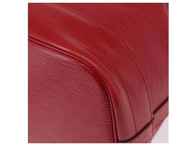 Borsa a tracolla LOUIS VUITTON Epi Noe Rossa M44007 LV Auth BA14922A Rosso - vista 16