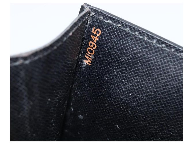 LOUIS VUITTON Epi Serie Dragonne Clutch Bag Black Noir M52612 LV Auth 200921 Negro - vista 12